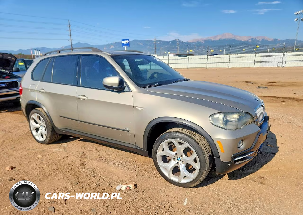 2007 BMW X5 4.8I VIN:4USFE835X7LZ37071 - 4