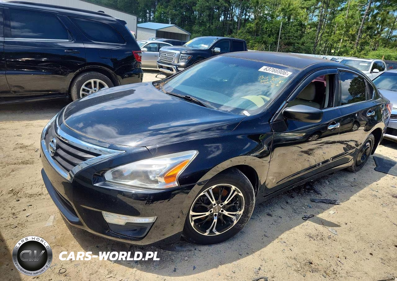 2015 Nissan Altima 2.5 S – zdjęcie 1 z 12