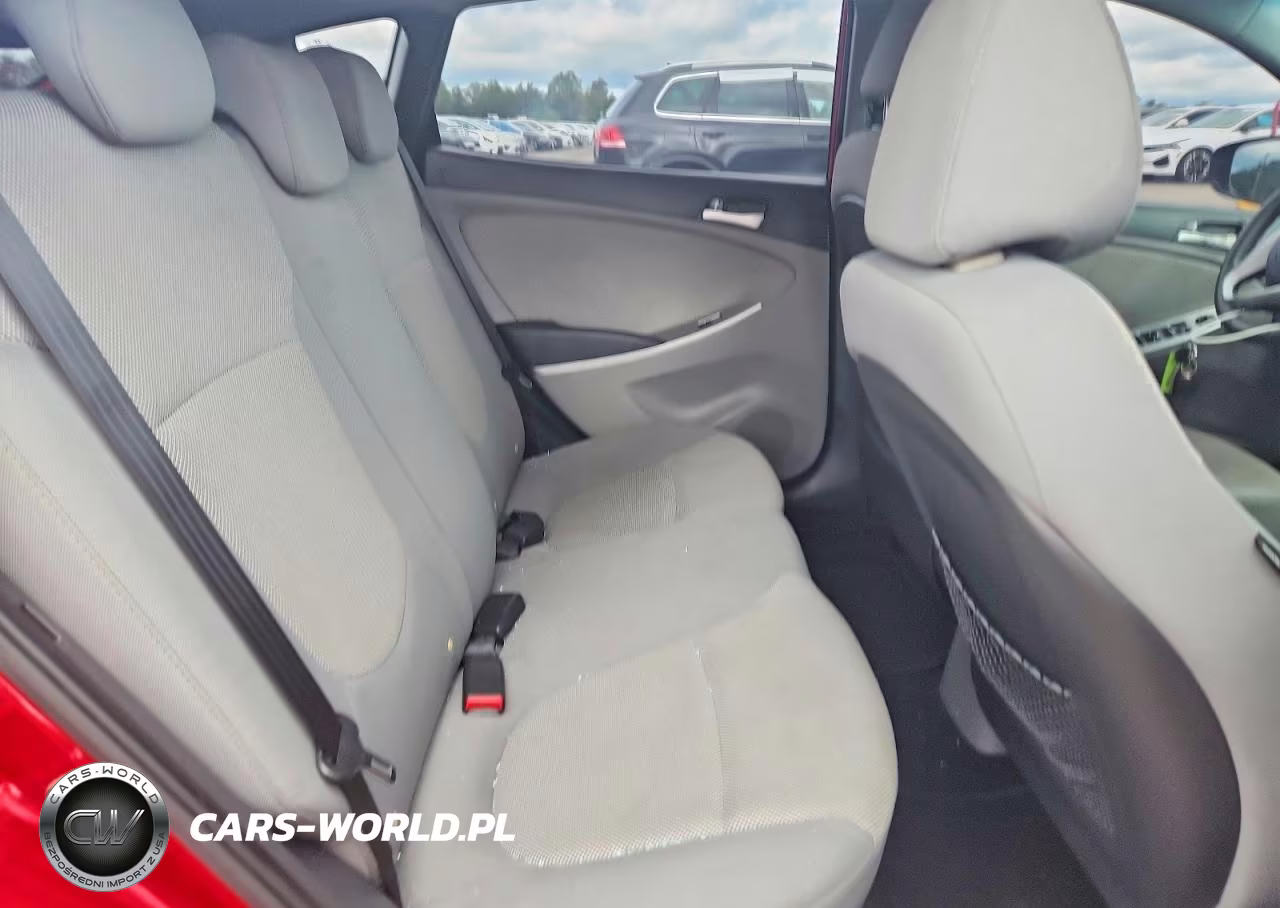2013 Hyundai Accent Gs VIN:KMHCT5AE3DU076012 - 10
