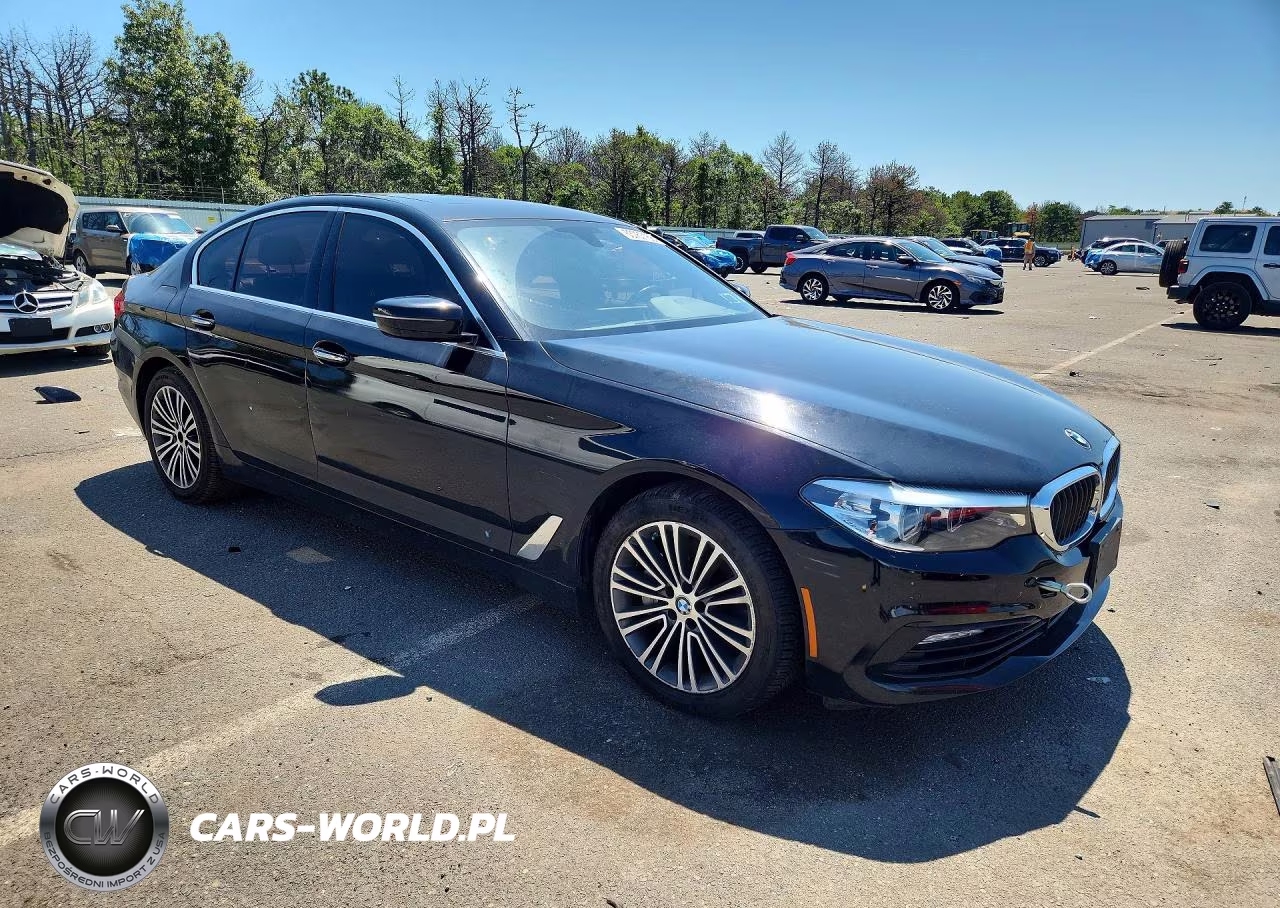 2018 BMW 530 Xi VIN:WBAJA7C57JG908226 - 4