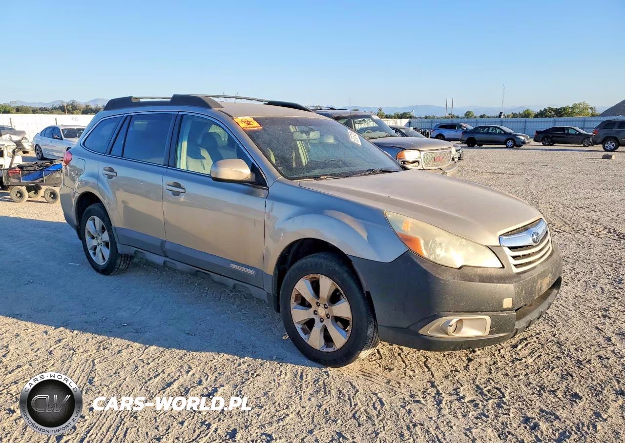 2010 Subaru Outback 2.5I Premium VIN:4S4BRBCC9A3376661 - 4