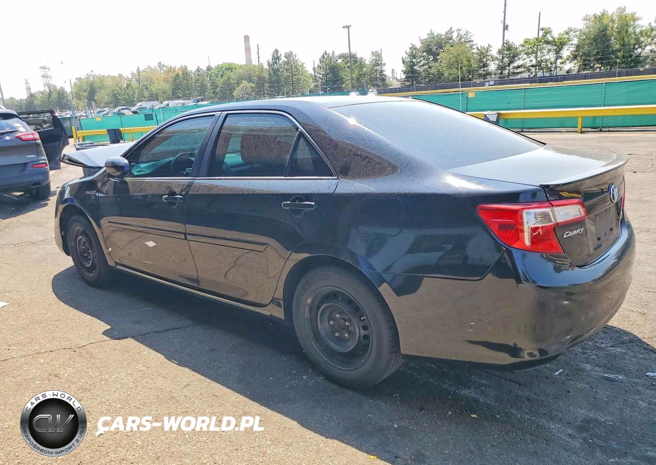 2013 Toyota Camry Hybrid Le VIN:4T1BD1FK0DU067185 - 2