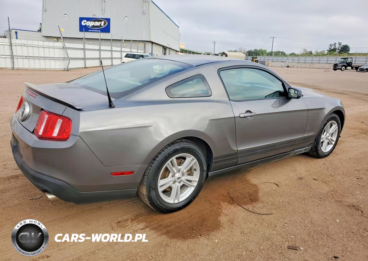 2012 Ford Mustang VIN:1ZVBP8AMXC5273049 - 3