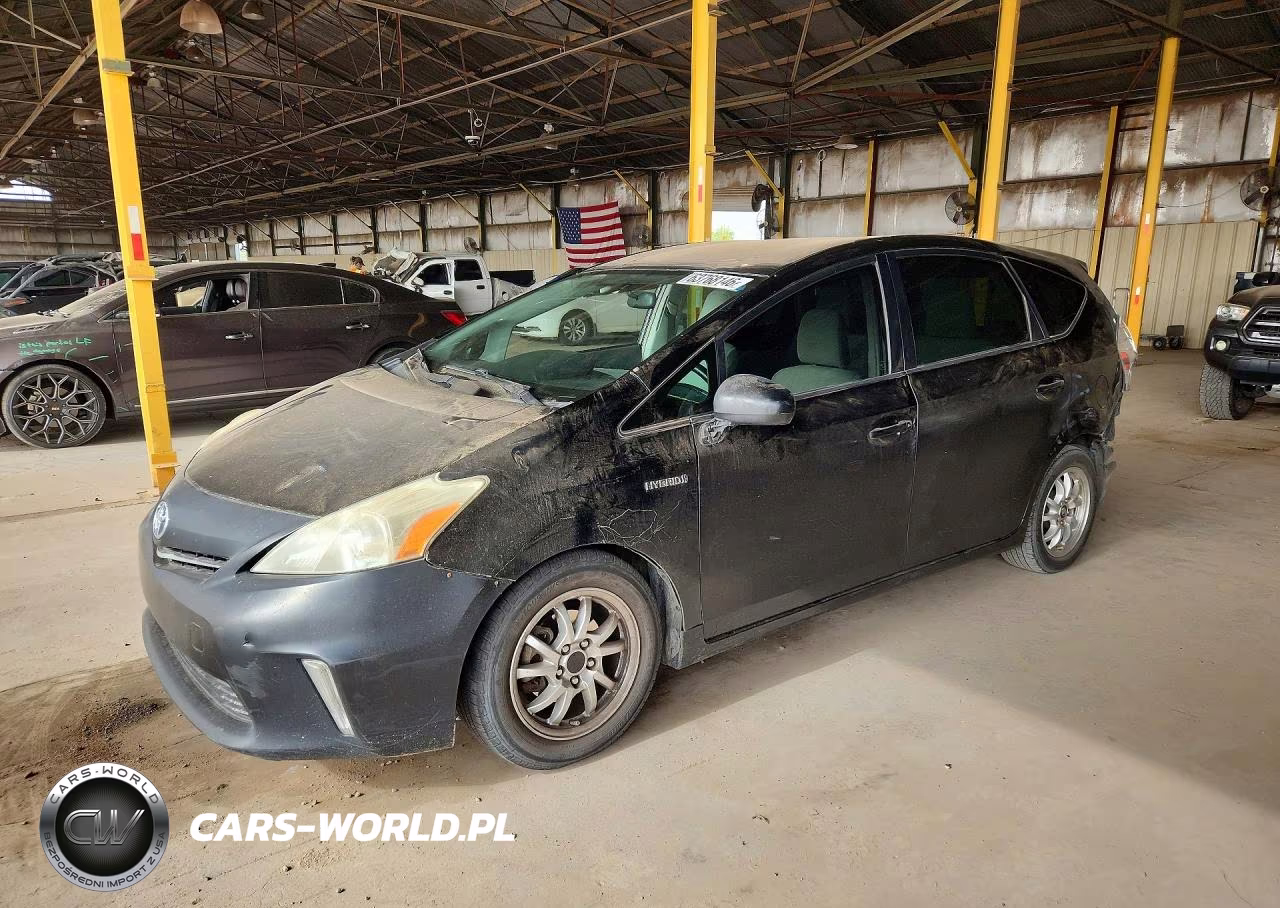 2012 Toyota Prius V Three – zdjęcie 1 z 12