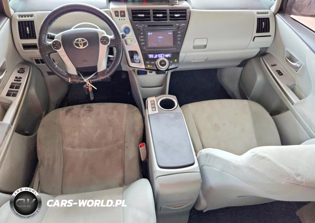 2012 Toyota Prius V Three VIN:JTDZN3EU6C3033481 - 8