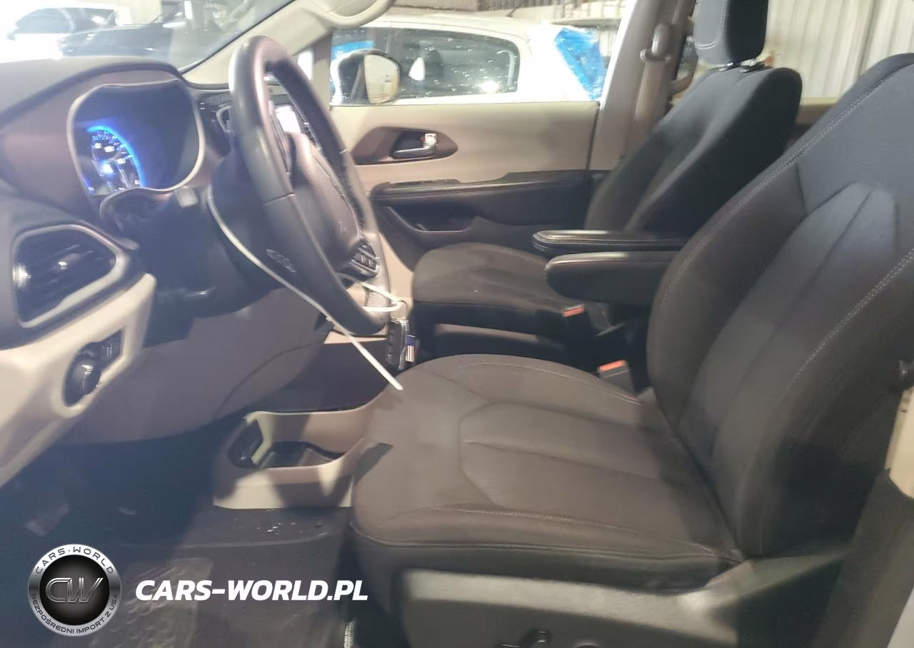 2022 Chrysler Voyager Lx VIN:2C4RC1CG5NR203802 - 7