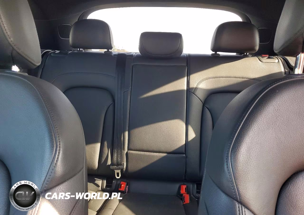 2018 Audi Q3 Premium VIN:WA1ECCFS7JR001080 - 10