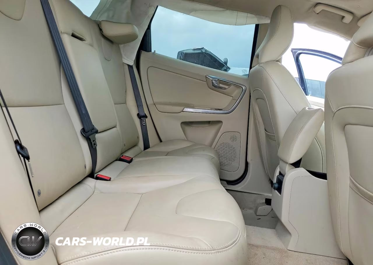 2016 Volvo Xc60 T5 Premier VIN:YV440MDK4G2787292 - 11