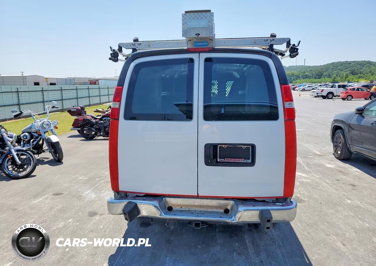 2020 Chevrolet Express VIN:1GCWGAFG4L1213449 - 6