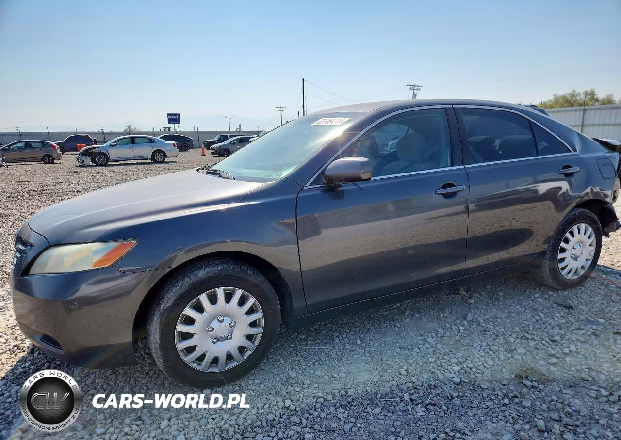 2007 Toyota Camry Le – zdjęcie 1 z 12