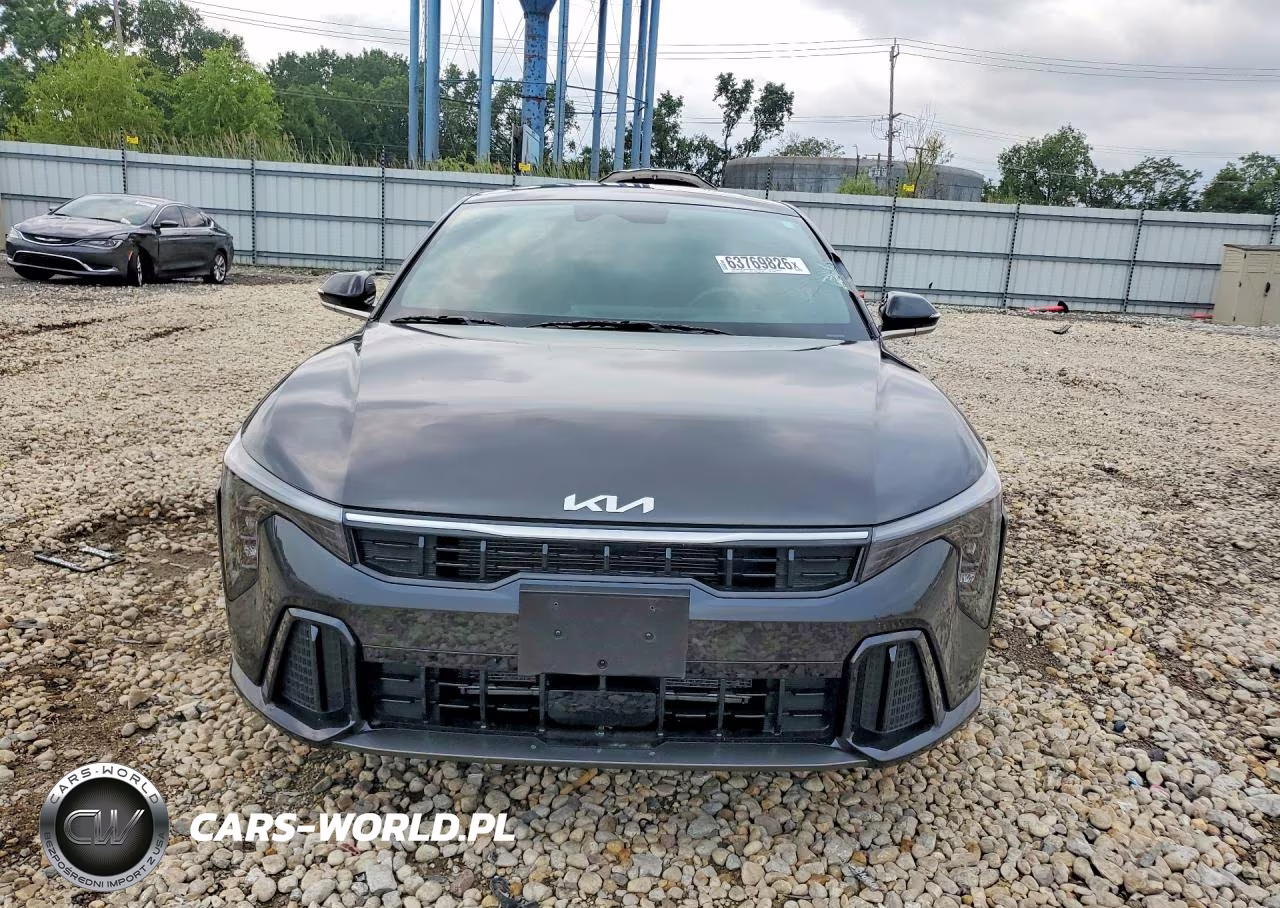 2025 Kia K4 Gt Line VIN:3KPFW4DE2SE251456 - 5