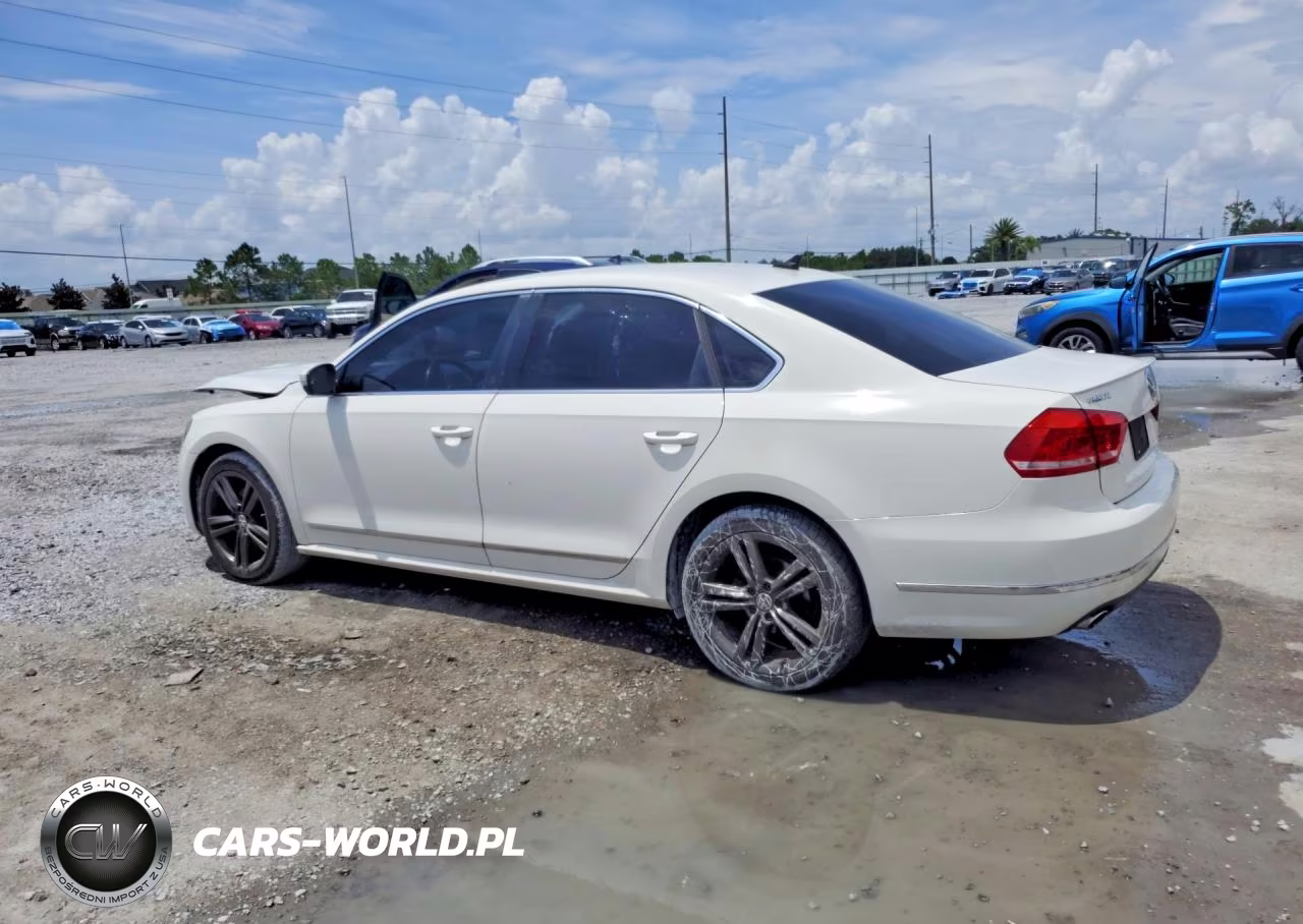 2015 Volkswagen Passat Sel VIN:1VWCV7A34FC029585 - 2