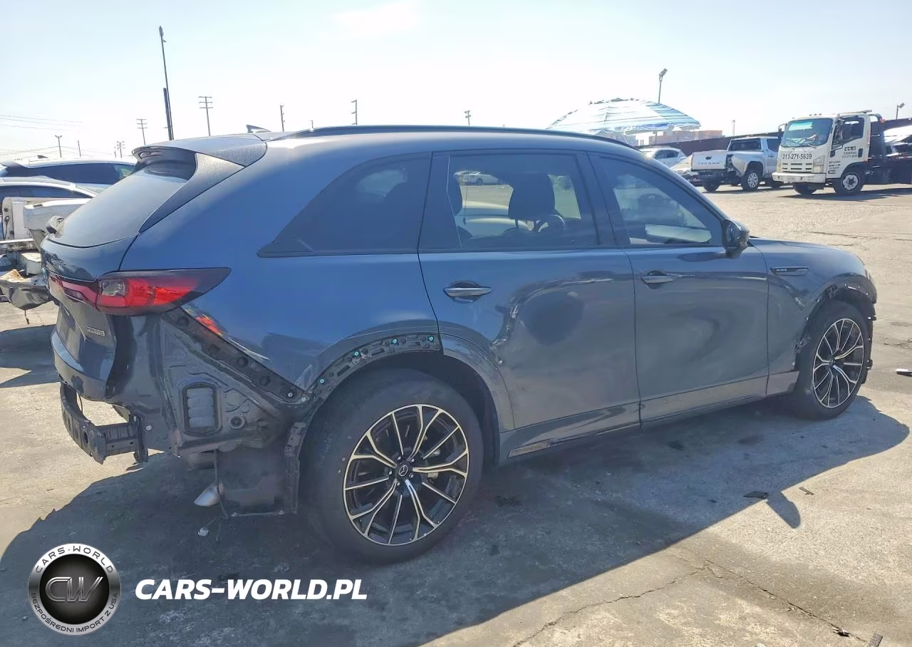 2025 Mazda Cx-70 Premium VIN:JM3KJDHC1S1105002 - 3