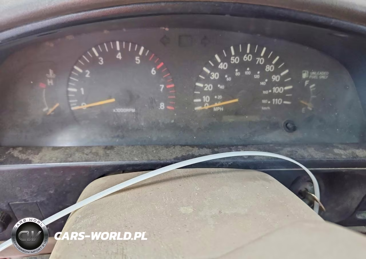 2000 Toyota Tacoma Base VIN:4TAVL52N3YZ659597 - 9