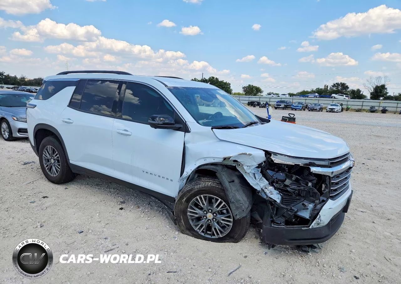 2026 Chevrolet Traverse Lt VIN:1GNERGKS4TJ210044 - 4