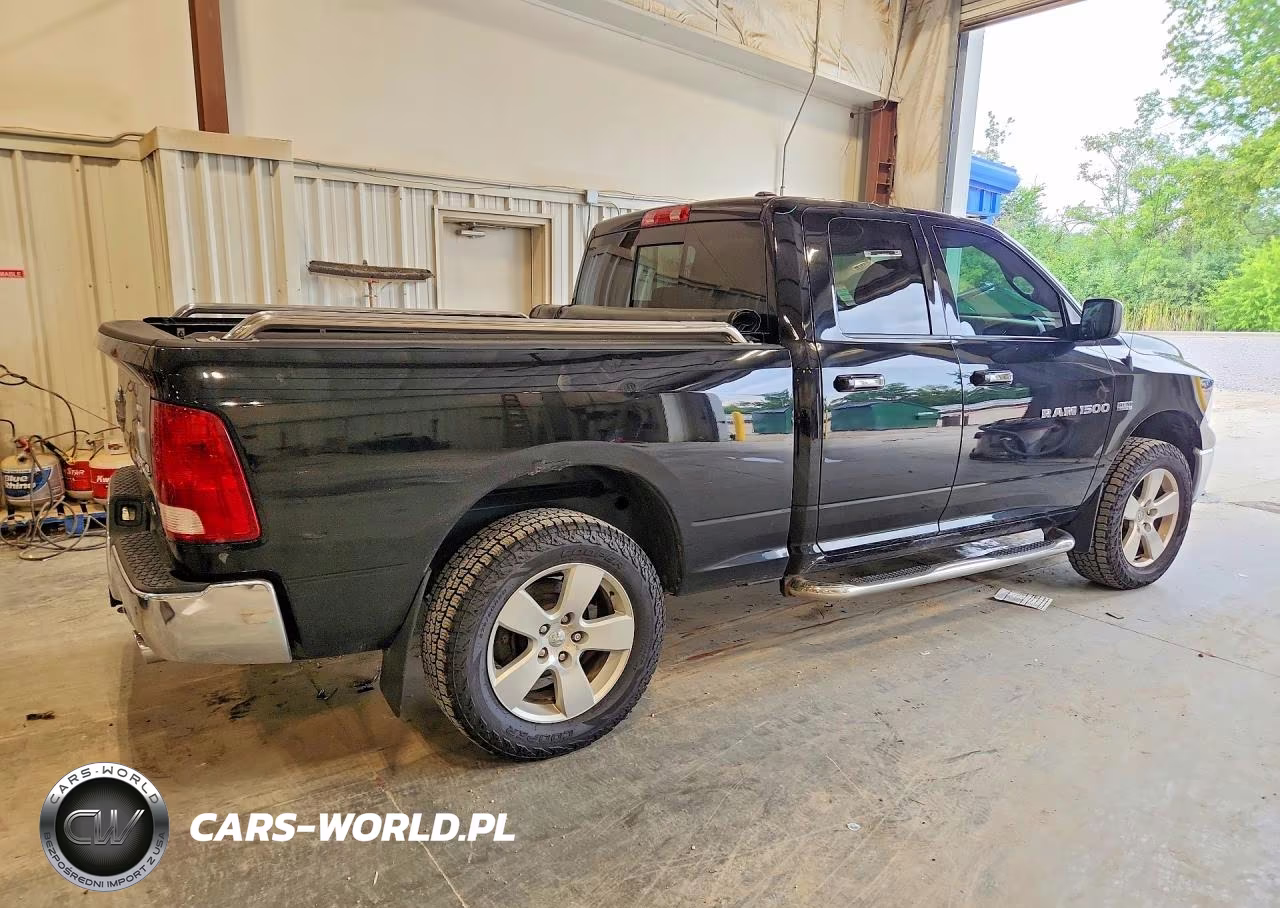 2012 Dodge Ram 1500 Slt VIN:1C6RD7GT3CS162127 - 3