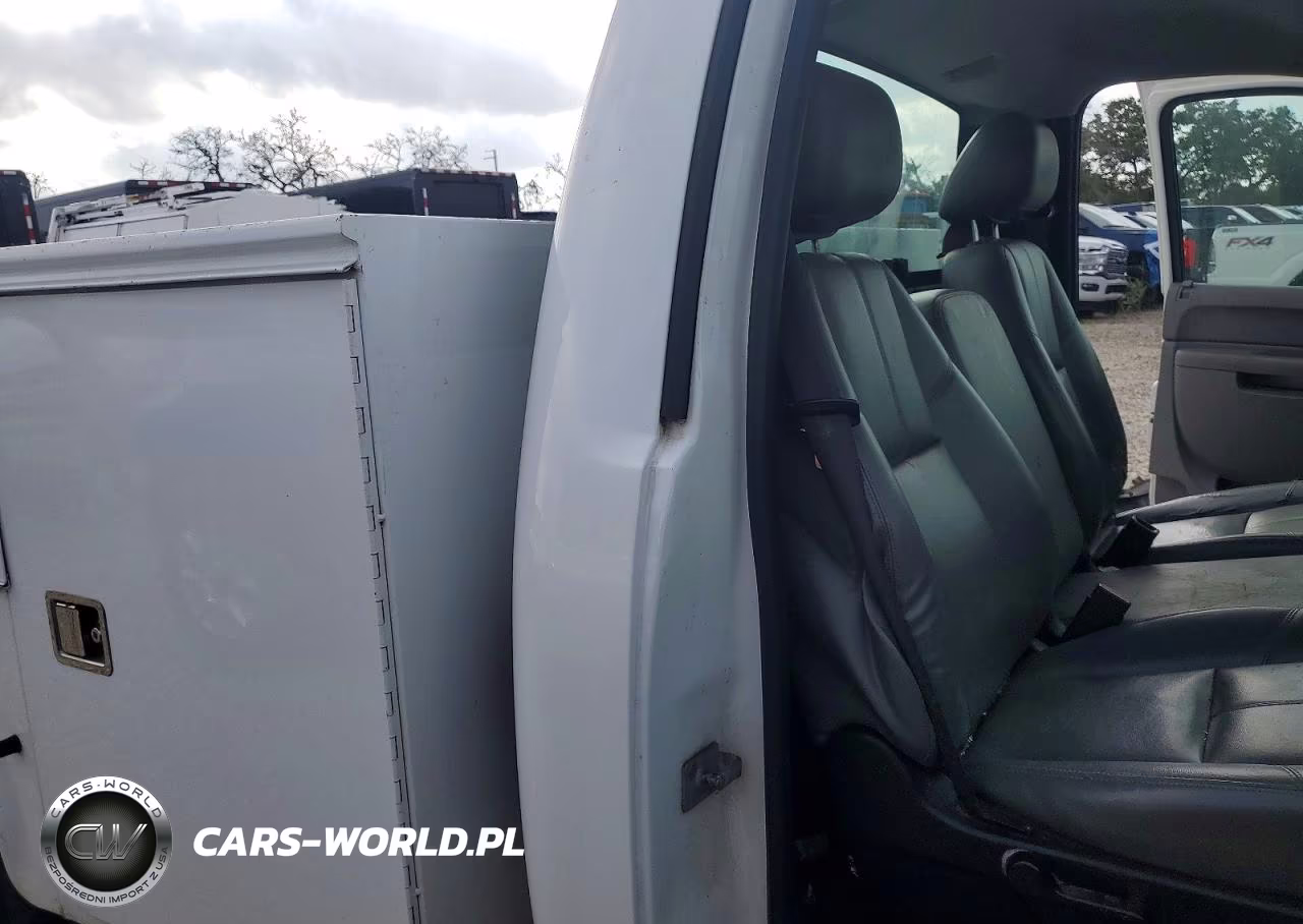 2012 Chevrolet Silverado C2500 Heavy Duty VIN:1GB0CVCG5CF160474 - 10