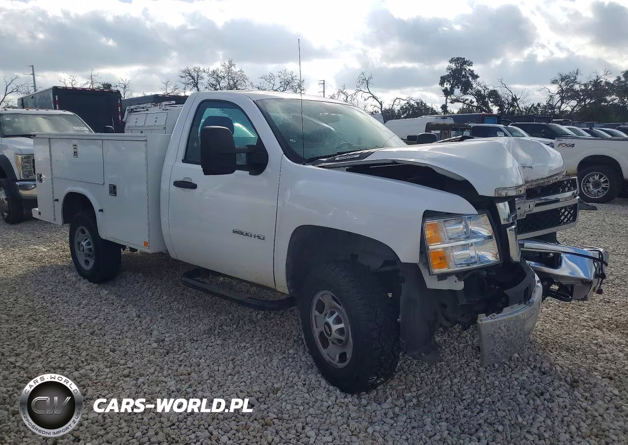 2012 Chevrolet Silverado C2500 Heavy Duty VIN:1GB0CVCG5CF160474 - 4