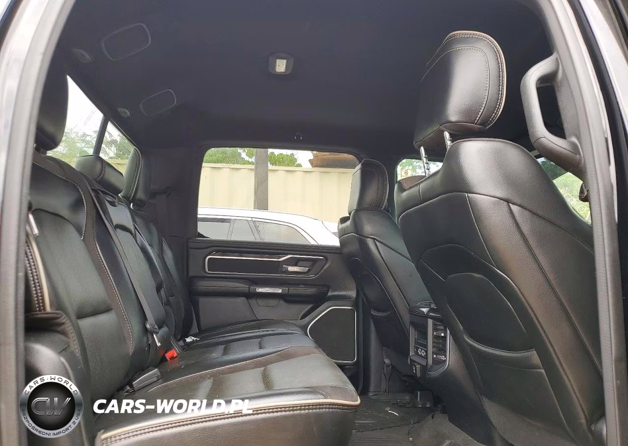 2020 Ram 1500 Laramie VIN:1C6SRFJT9LN208760 - 10