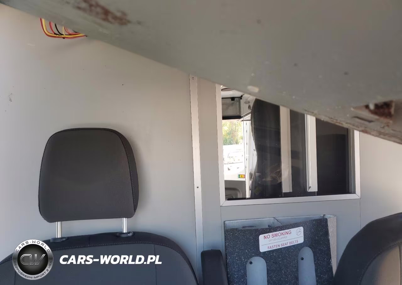 2022 Ford Transit T- - Ambulance VIN:1FDBW9CG3NKA44814 - 10
