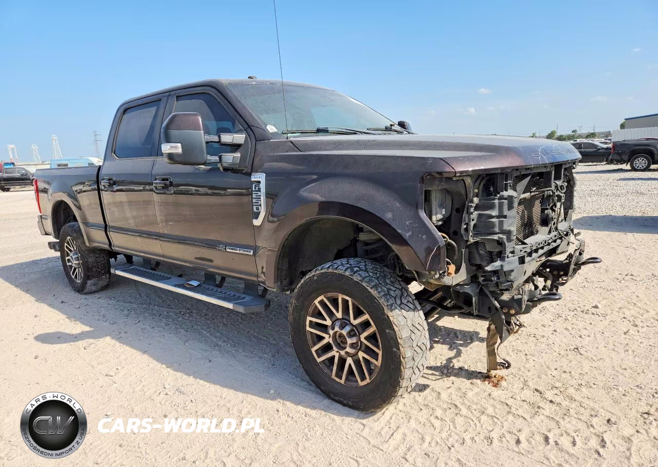 2018 Ford F250 Super Duty VIN:1FT7W2BT9JEB35594 - 4
