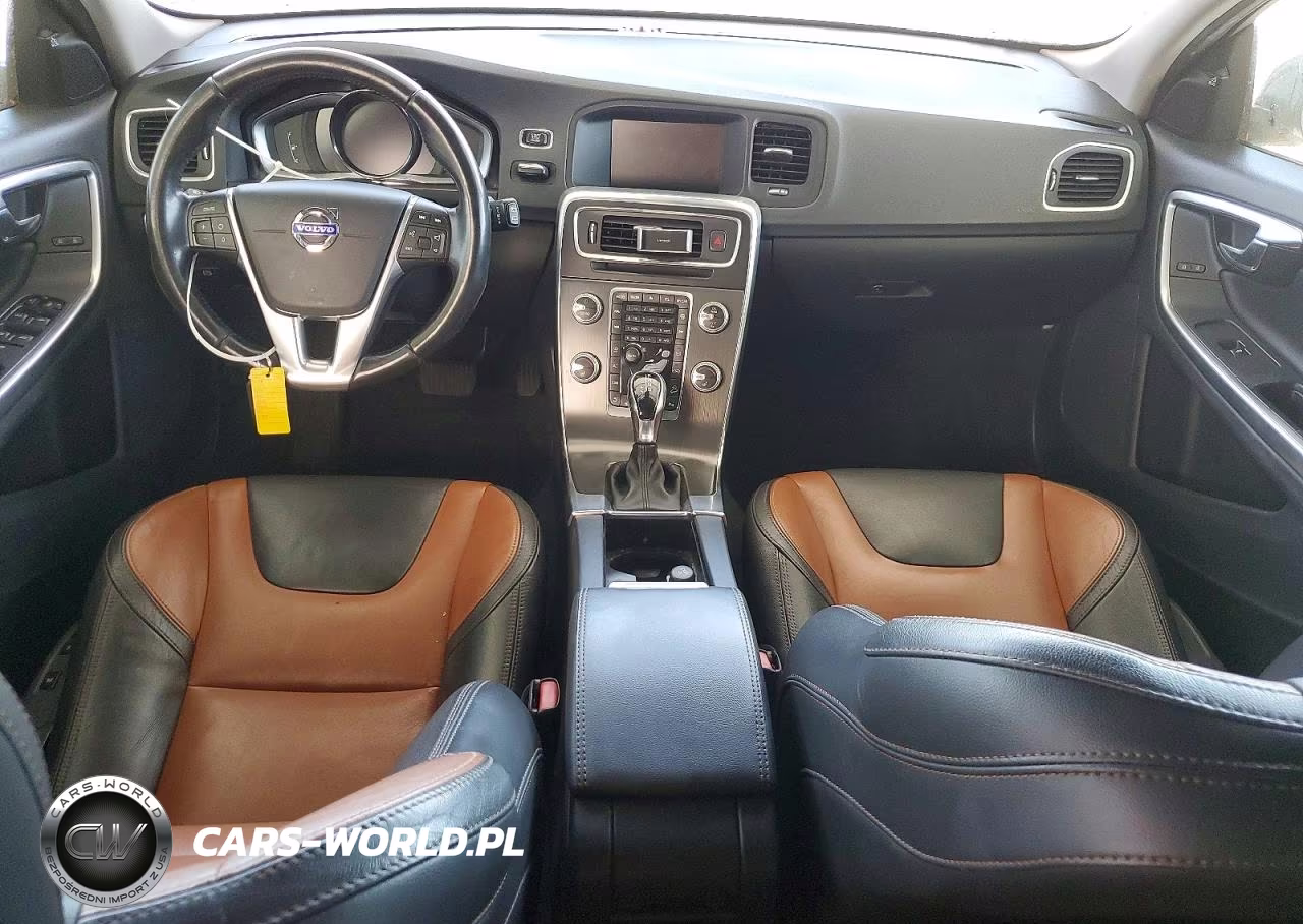 2016 Volvo V60 Cross Country Premier VIN:YV4612HK7G1008574 - 8