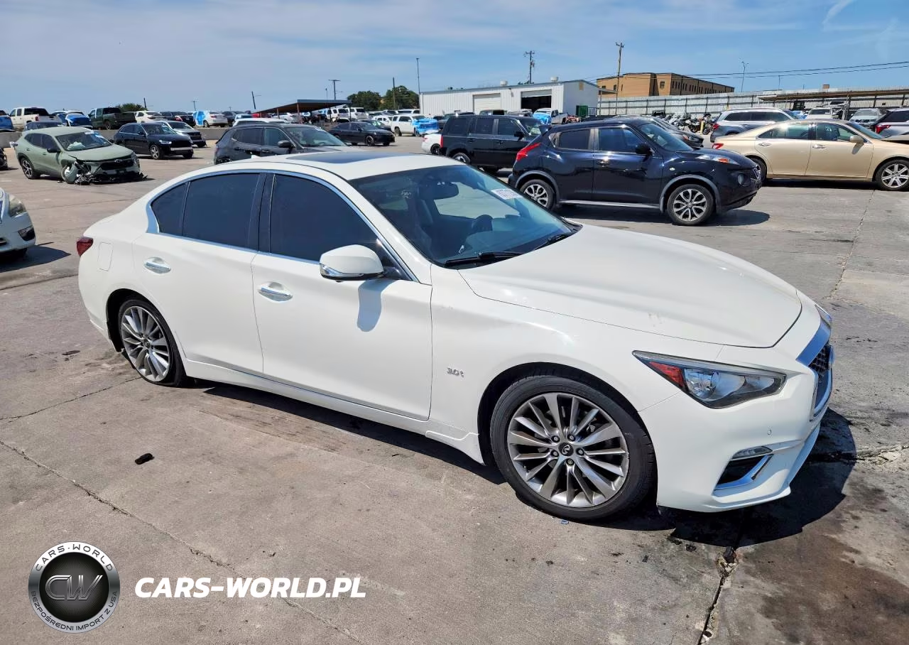 2018 Infiniti Q50 3.0T Luxe VIN:JN1EV7AR9JM434329 - 4