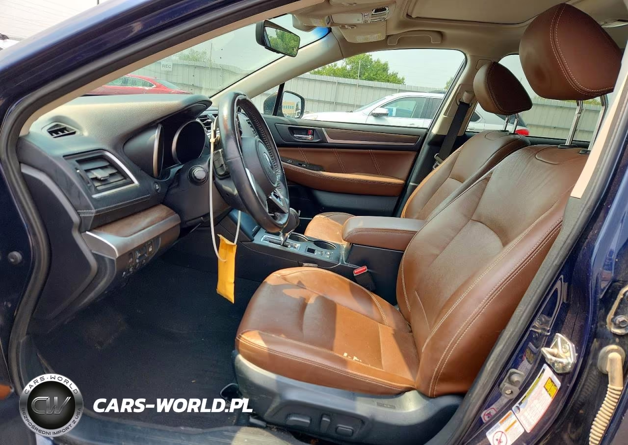 2018 Subaru Outback Touring VIN:4S4BSATC6J3310051 - 7