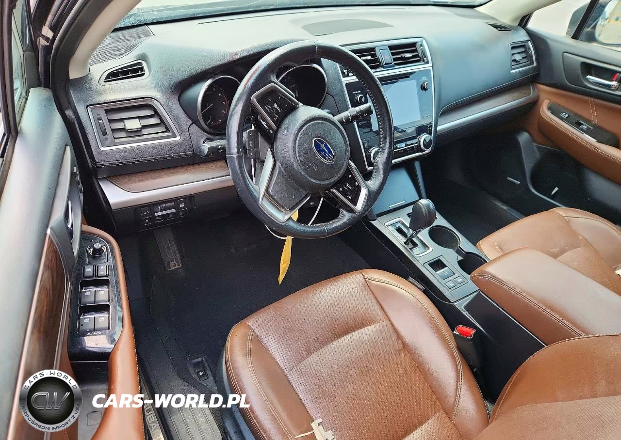 2018 Subaru Outback Touring VIN:4S4BSATC6J3310051 - 8