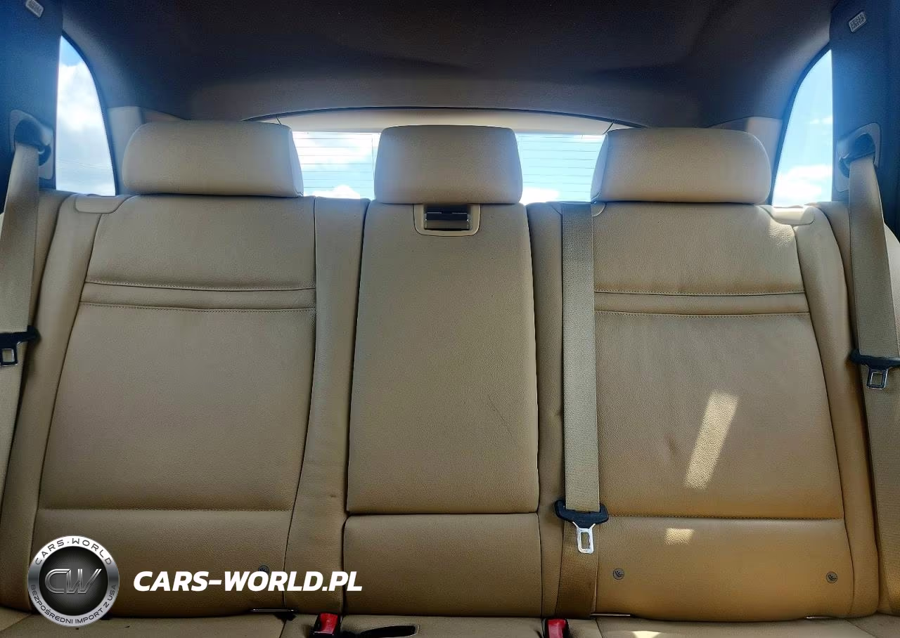 2011 BMW X5 xDrive35D VIN:5UXZW0C59BL370215 - 10