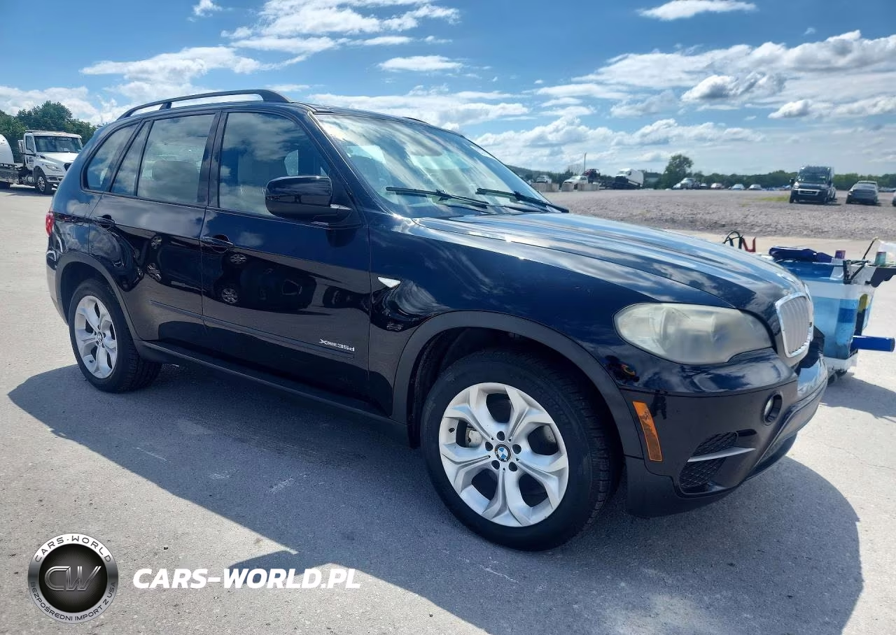 2011 BMW X5 xDrive35D VIN:5UXZW0C59BL370215 - 4