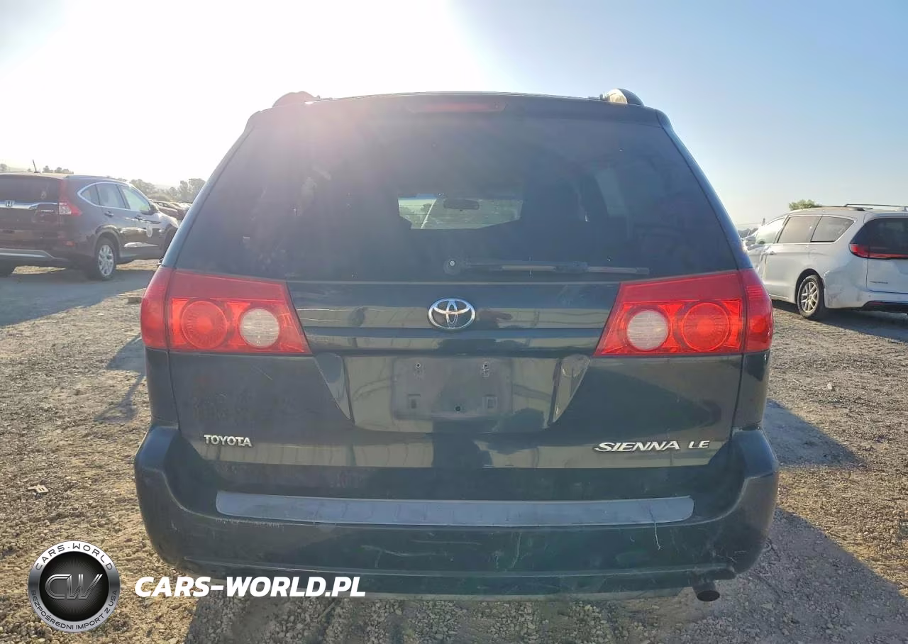 2010 Toyota Sienna Le 7-Passenger VIN:5TDKK4CC8AS289725 - 6