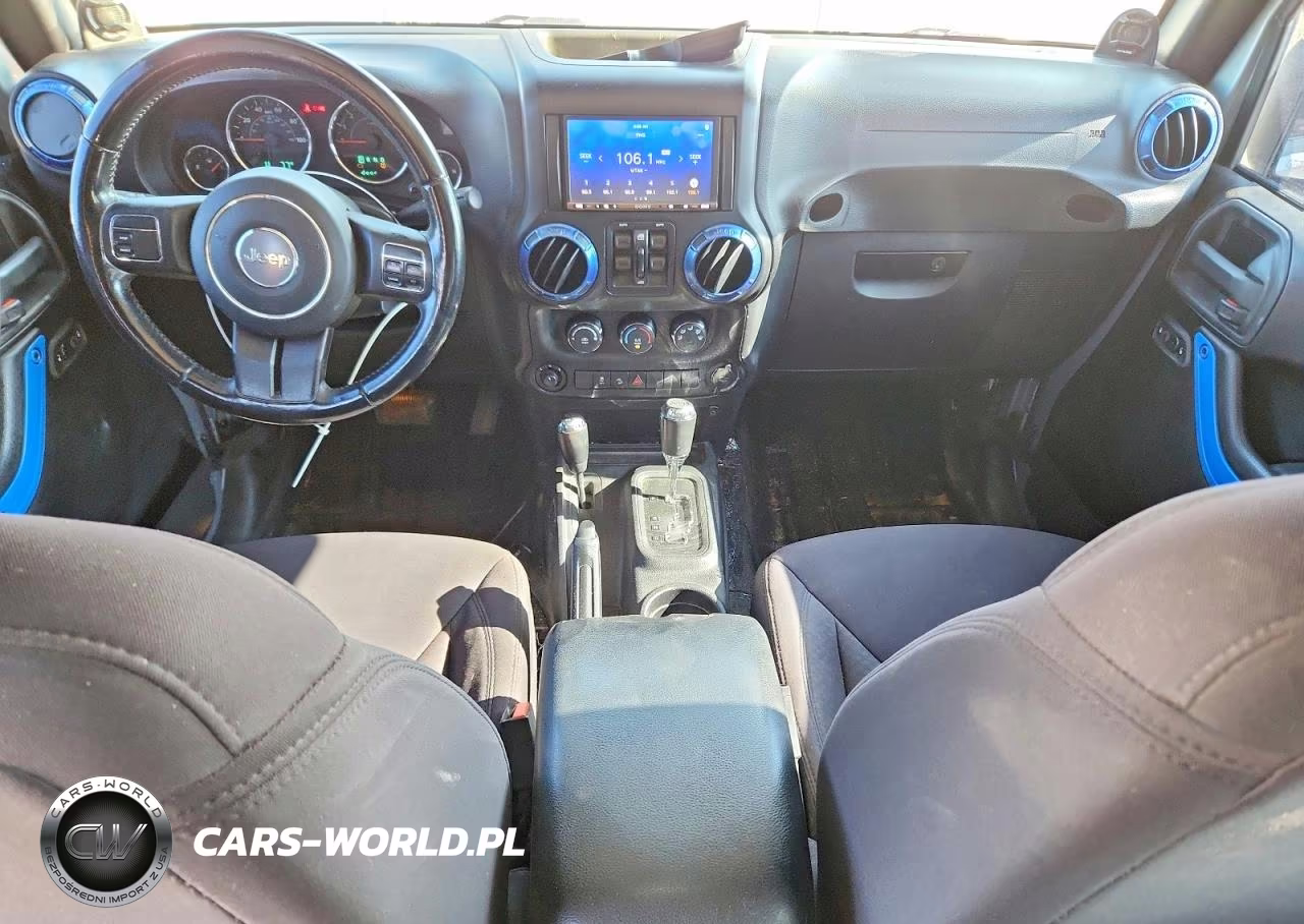 2013 Jeep Wrangler Unlimited Sport VIN:1C4BJWDG2DL625584 - 8