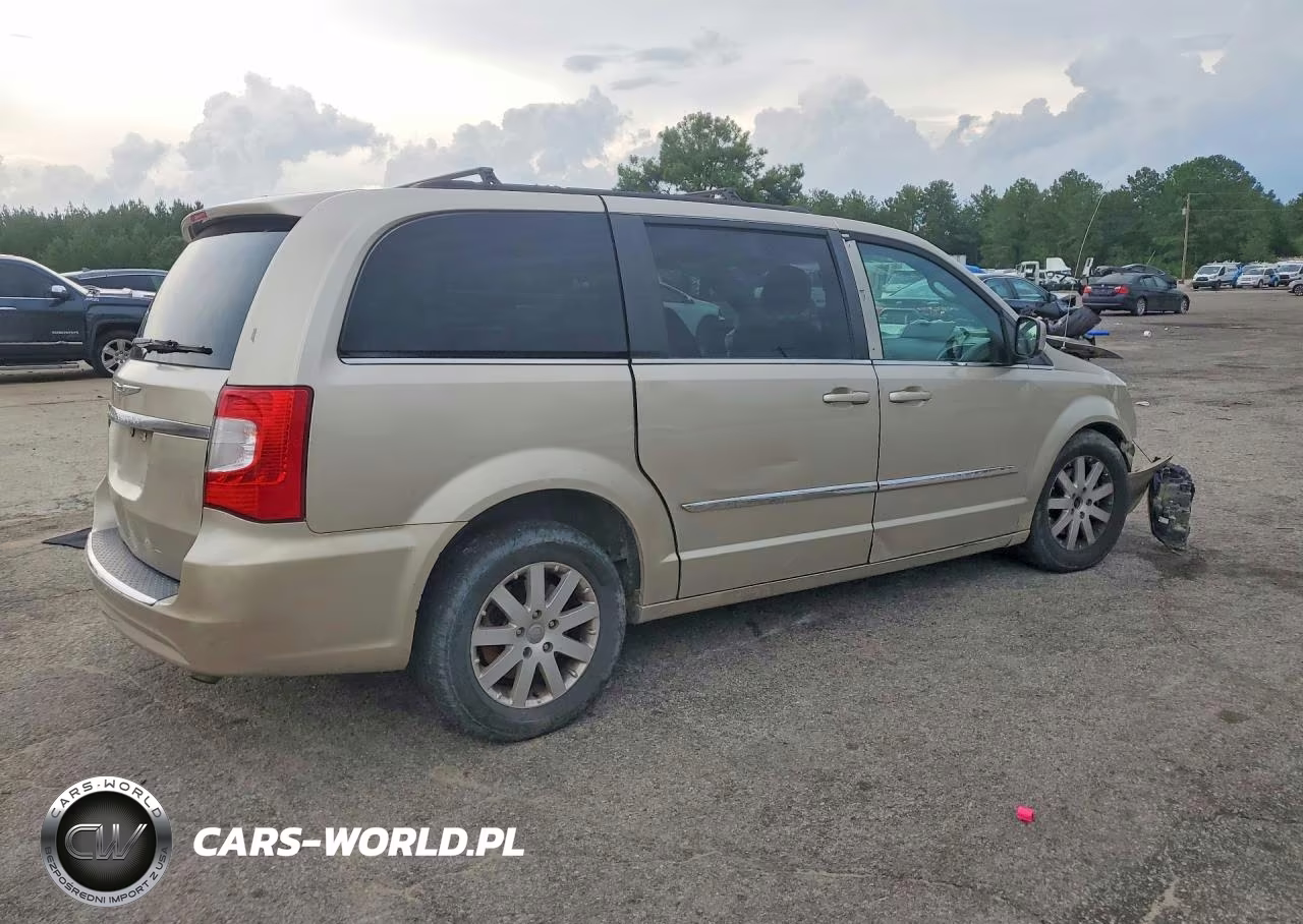 2015 Chrysler Town & Country Touring VIN:2C4RC1BG5FR637298 - 3