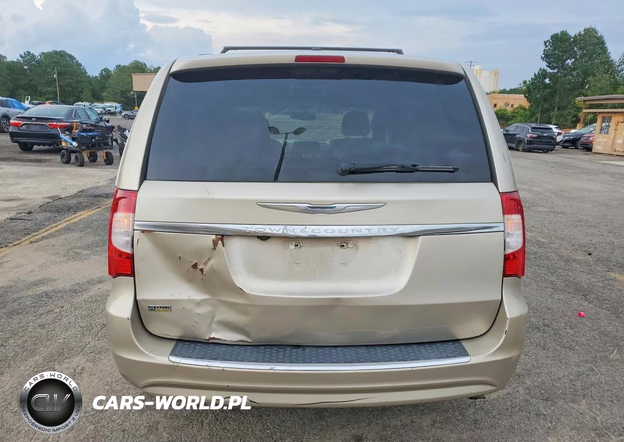 2015 Chrysler Town & Country Touring VIN:2C4RC1BG5FR637298 - 6