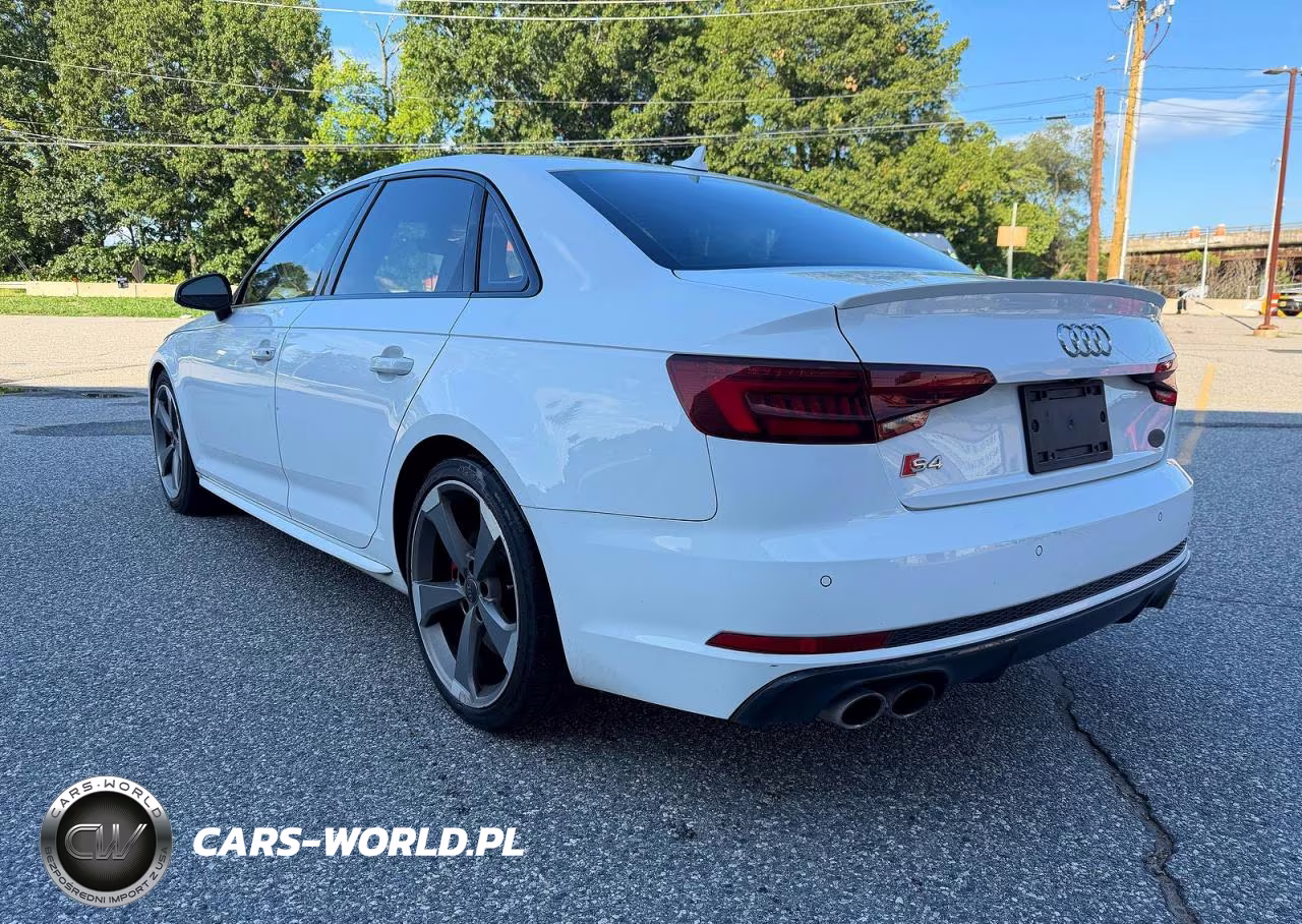 2019 Audi S4 Prestige VIN:WAUC4AF41KA053138 - 3