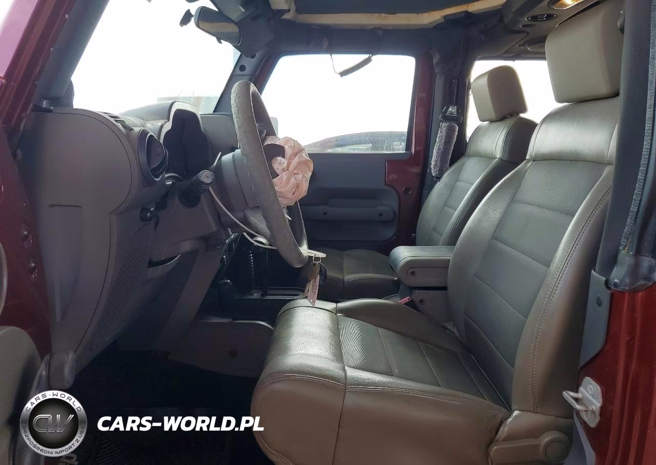 2009 Jeep Wrangler X VIN:1J4FA24199L715211 - 7