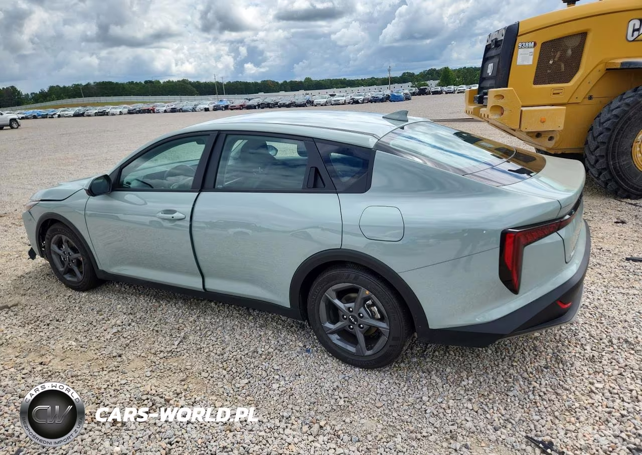 2026 Kia K4 Lxs VIN:3KPFT4DE6TE253687 - 2
