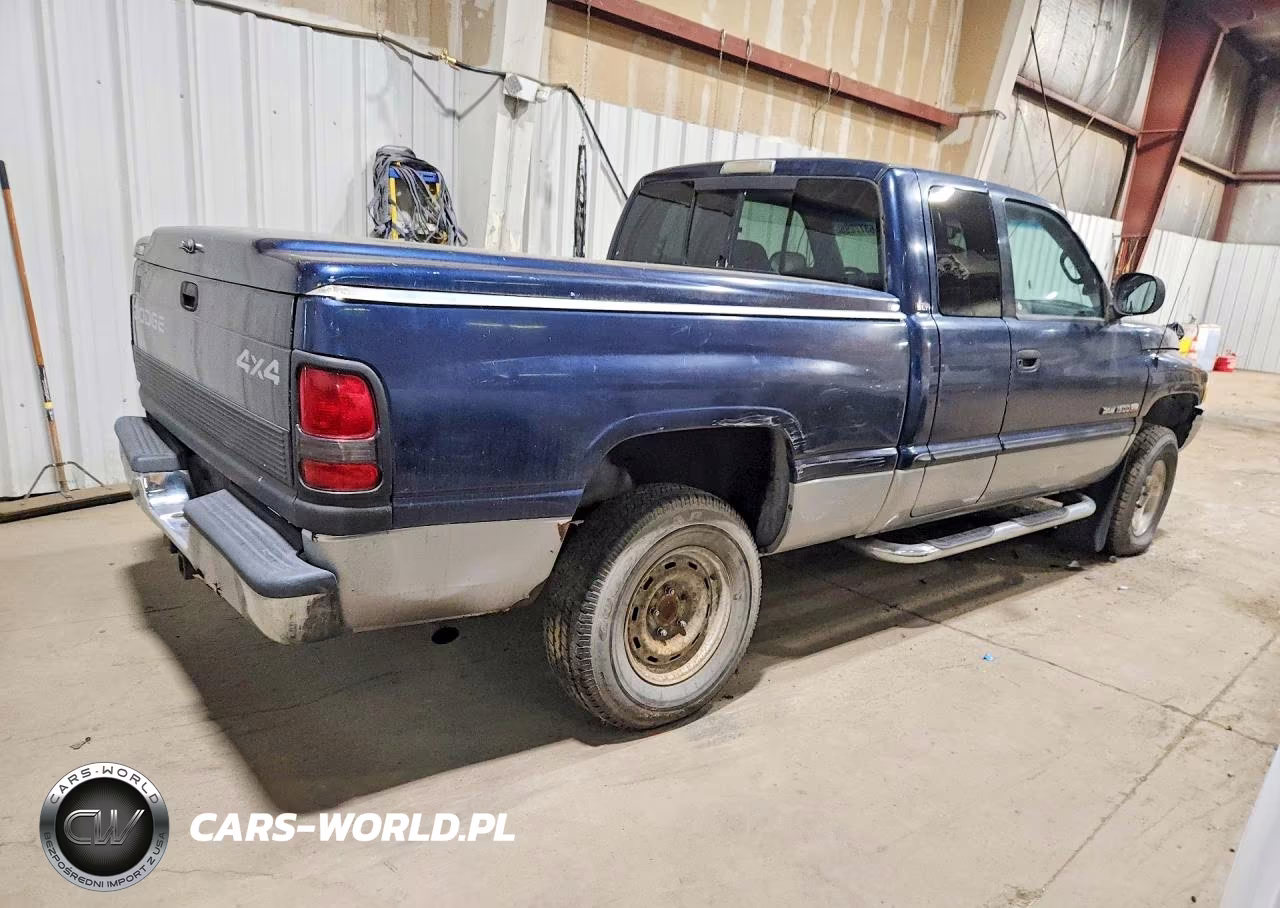 2000 Dodge Ram 1500 VIN:1B7HF13Z0YJ137253 - 3