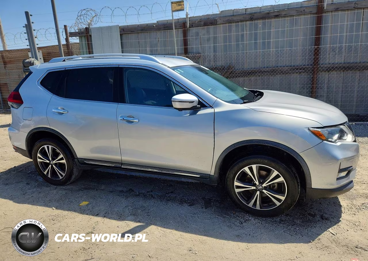 2018 Nissan Rogue Sl VIN:JN8AT2MV7JW318391 - 4