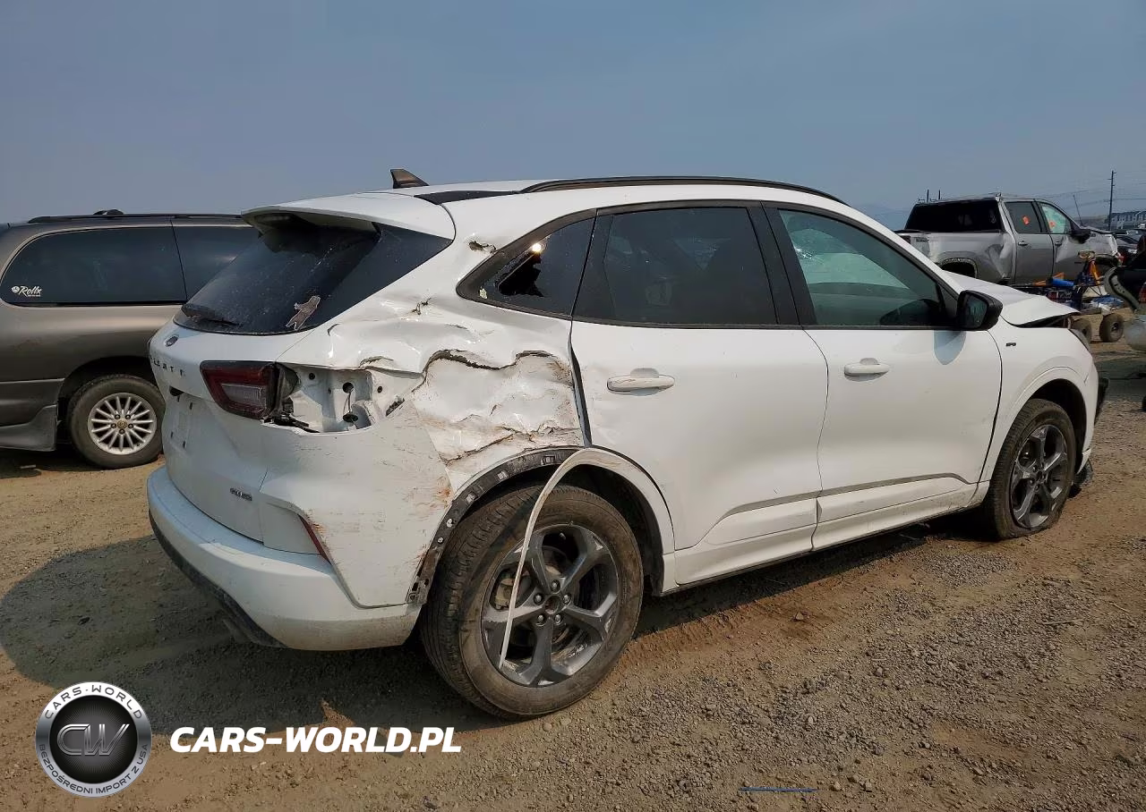 2023 Ford Escape St Line VIN:1FMCU9MN5PUA09450 - 3