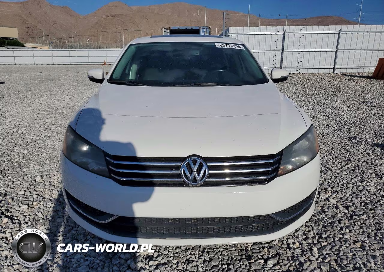 2013 Volkswagen Passat Se VIN:1VWBP7A33DC108720 - 5