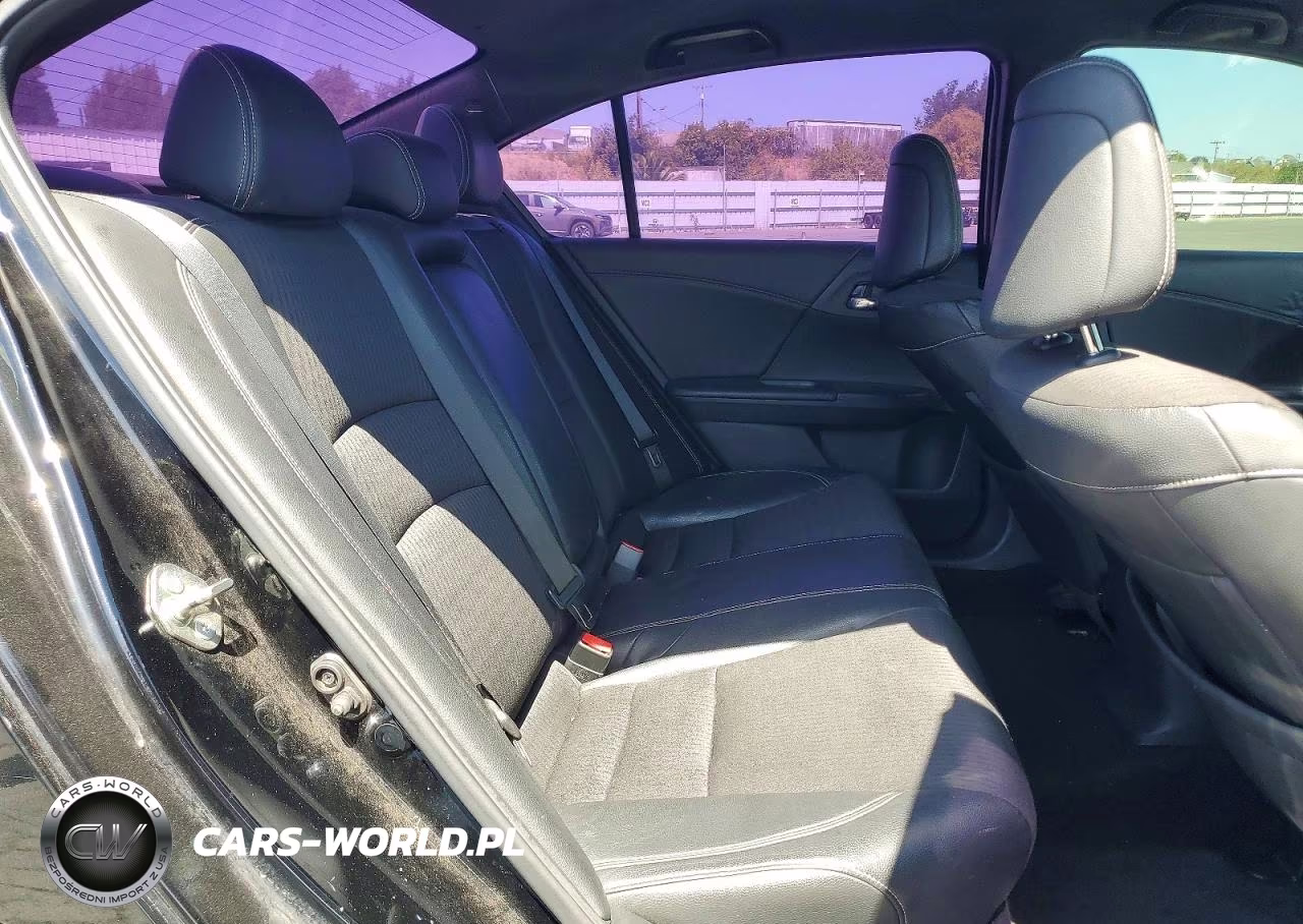 2016 Honda Accord Sport VIN:1HGCR2F55GA175769 - 10