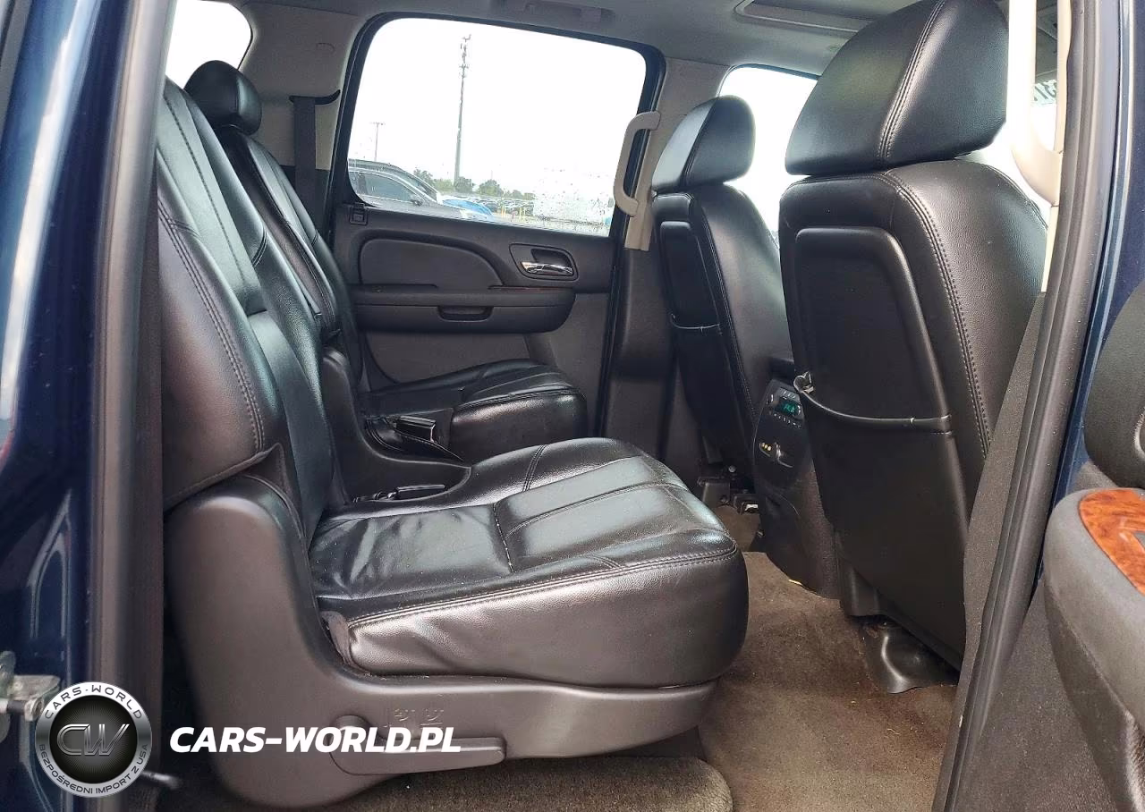 2007 Chevrolet Suburban K1500 VIN:1GNFK16357J225117 - 11
