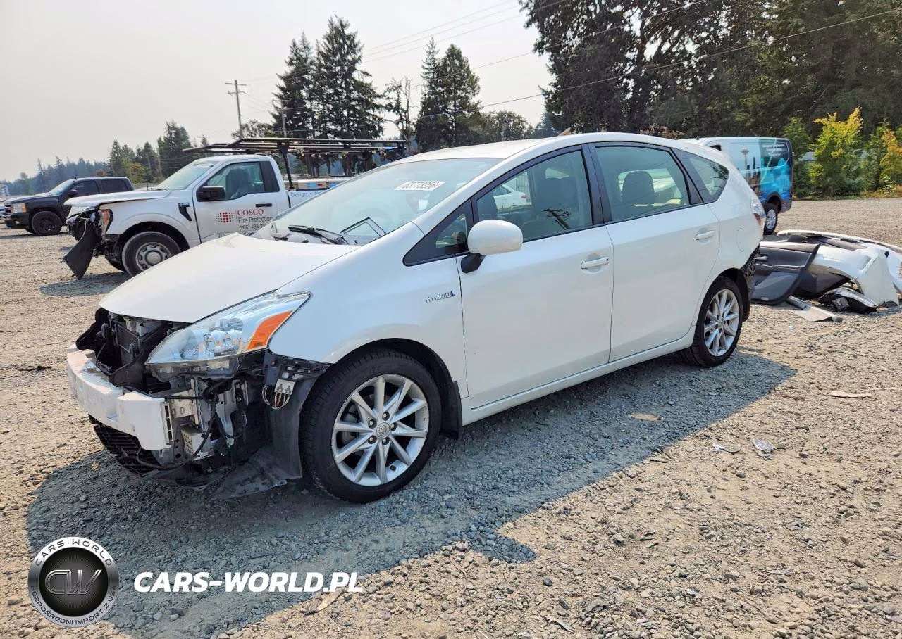2014 Toyota Prius V Five – zdjęcie 1 z 14