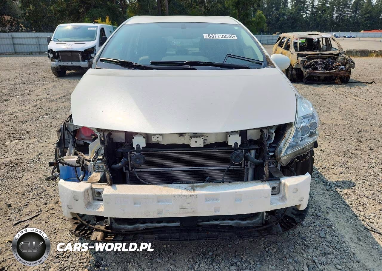 2014 Toyota Prius V Five VIN:JTDZN3EU9EJ010176 - 5