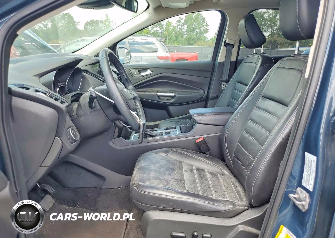 2019 Ford Escape Titanium VIN:1FMCU9J92KUB78728 - 7