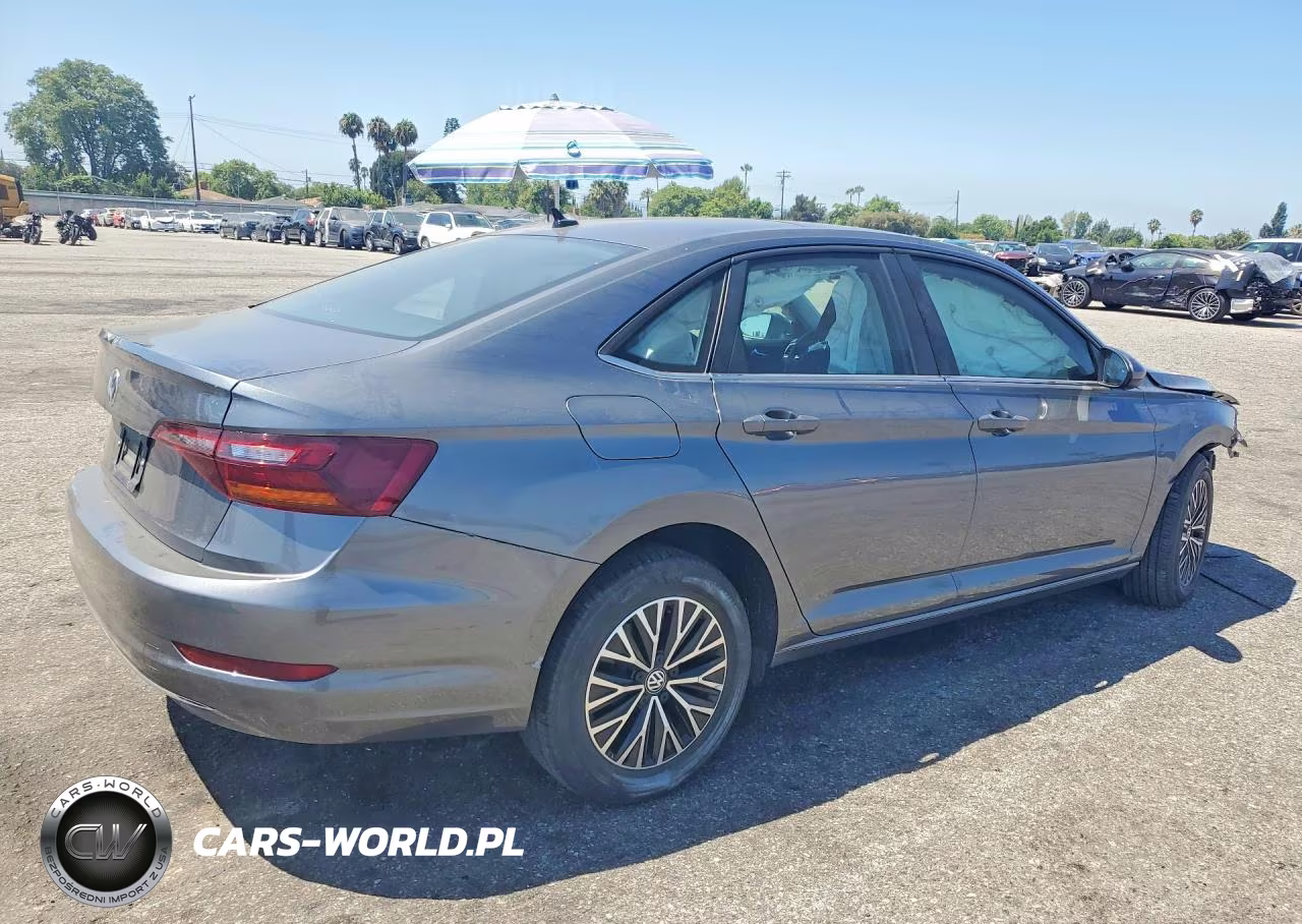 2019 Volkswagen Jetta S VIN:3VWC57BU0KM235728 - 3