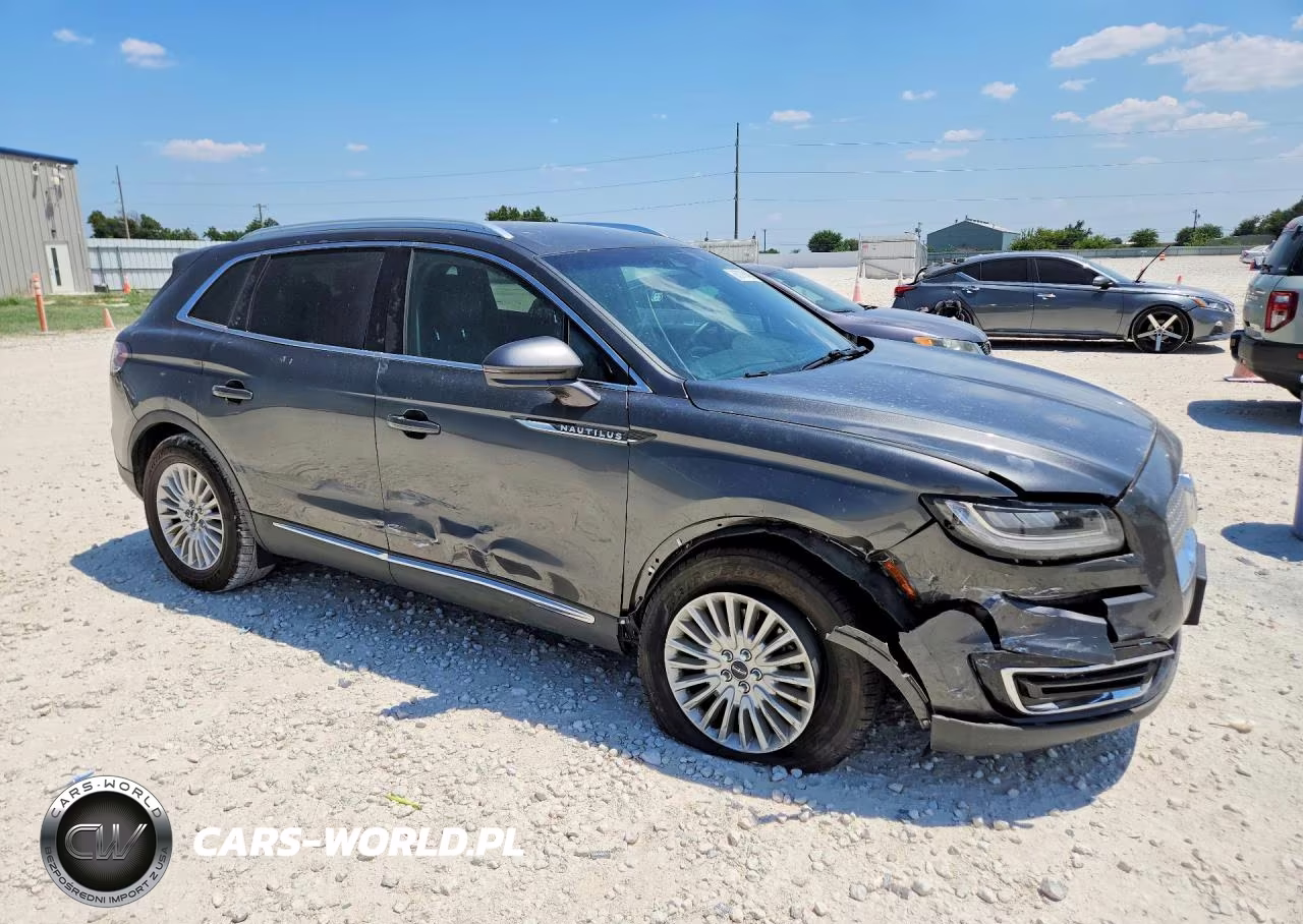 2019 Lincoln Nautilus VIN:2LMPJ6J94KBL47604 - 4