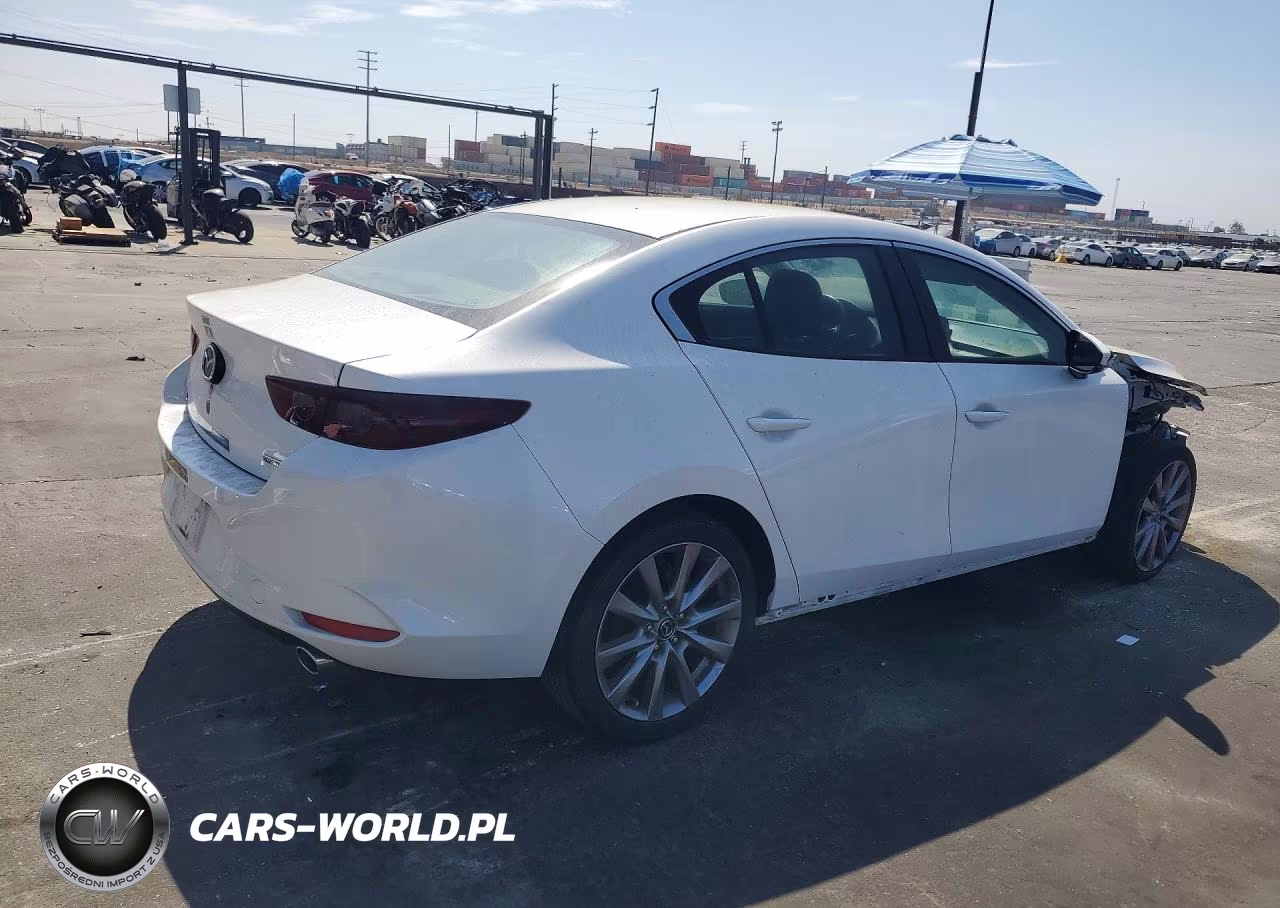 2021 Mazda 3 Preferred VIN:3MZBPACL2MM200426 - 3